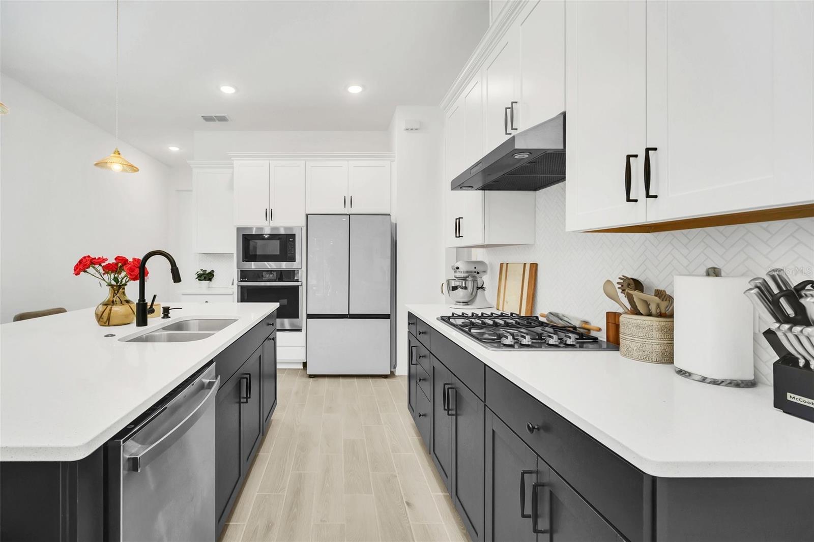 SAN SEBASTIAN RESERVE - Residential