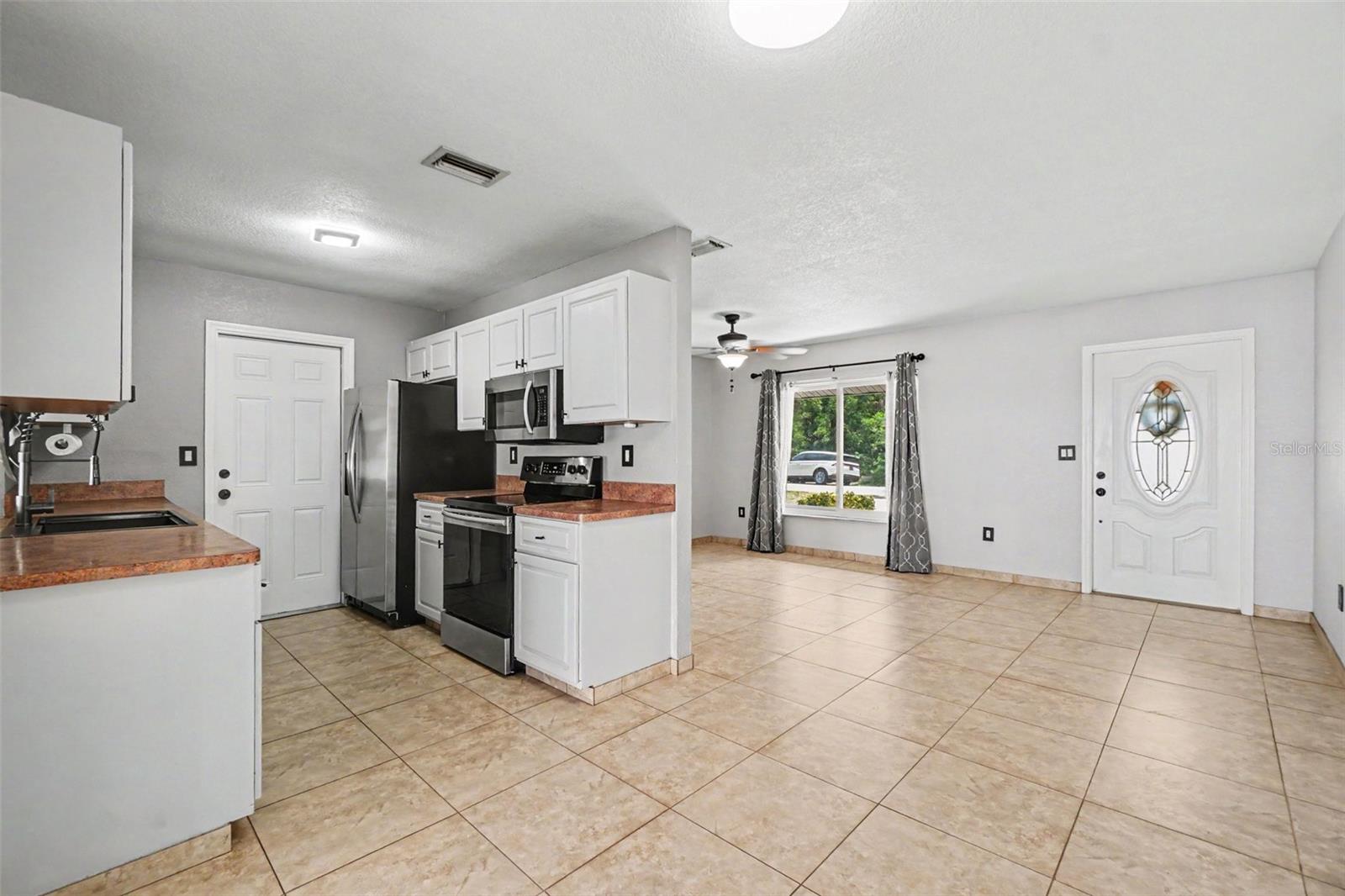 22326 CADET LANE