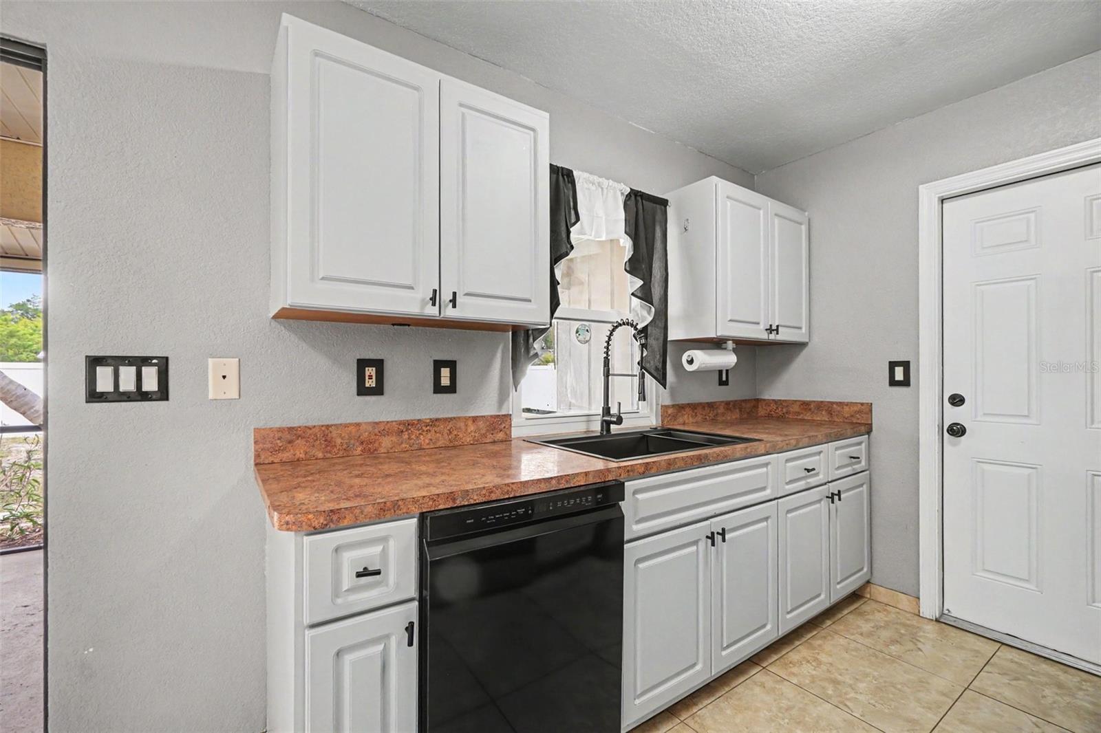 22326 CADET LANE