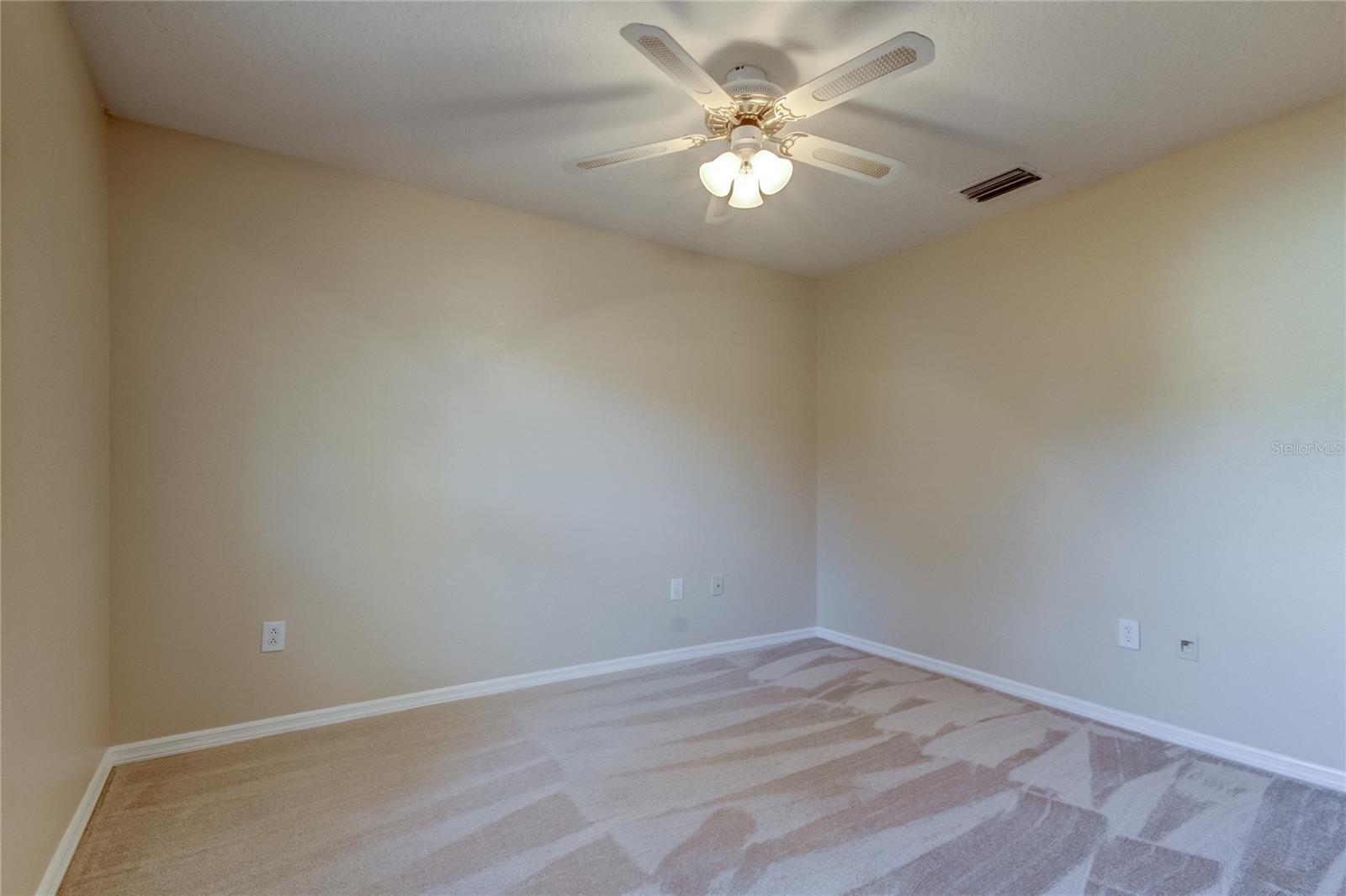 HIGHGATE - Residential Lease