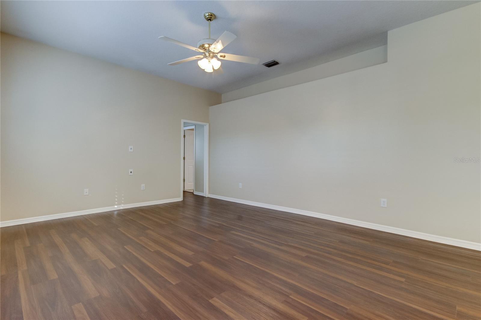 HIGHGATE - Residential Lease