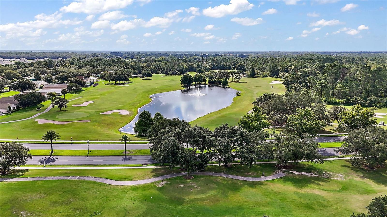 MOUNT DORA COUNTRY CLUB MOUNT DORA UNIT 02 - Residential