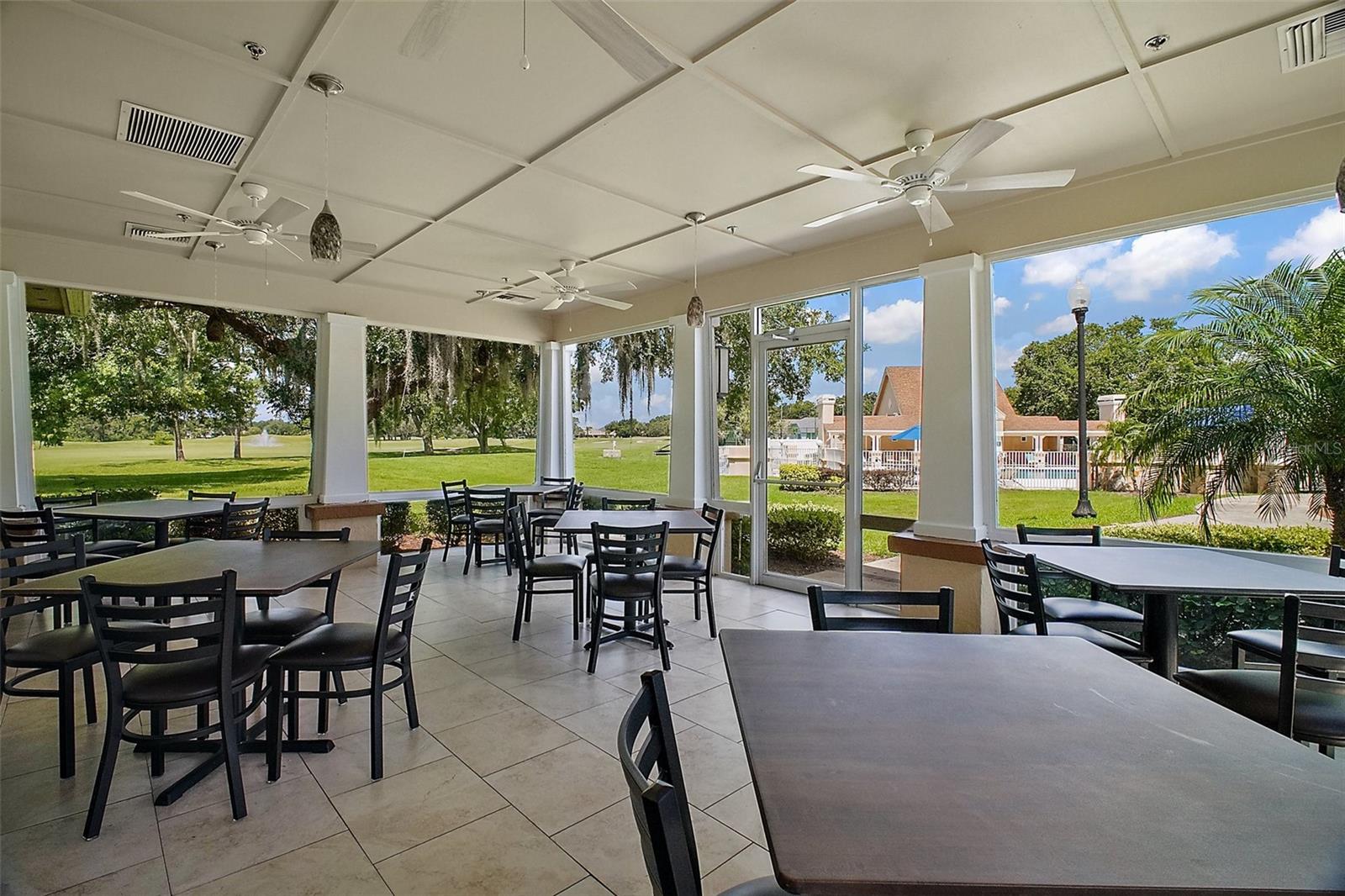 MOUNT DORA COUNTRY CLUB MOUNT DORA UNIT 02 - Residential