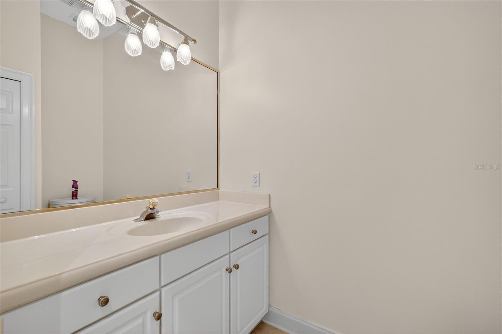 MOUNT DORA COUNTRY CLUB MOUNT DORA UNIT 02 - Residential