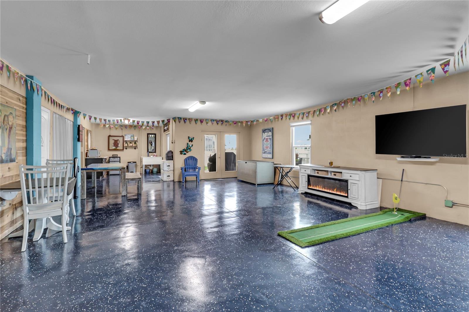 HERNANDO BEACH - Residential