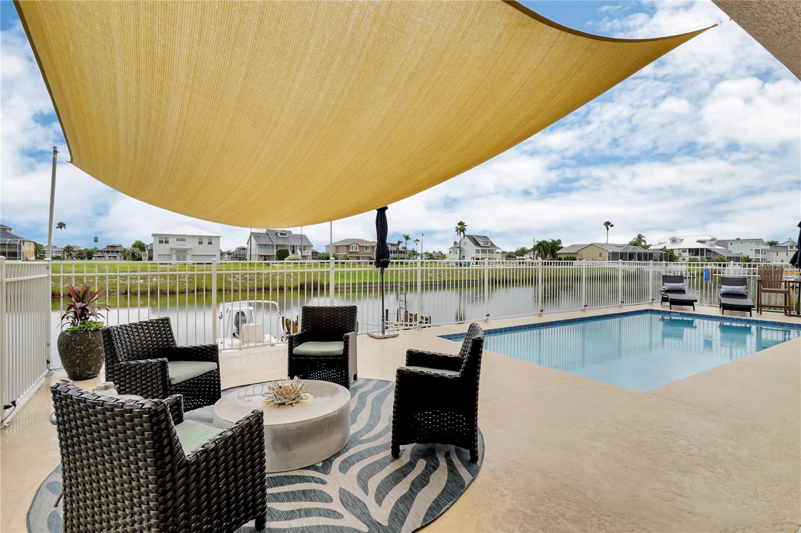 HERNANDO BEACH - Residential