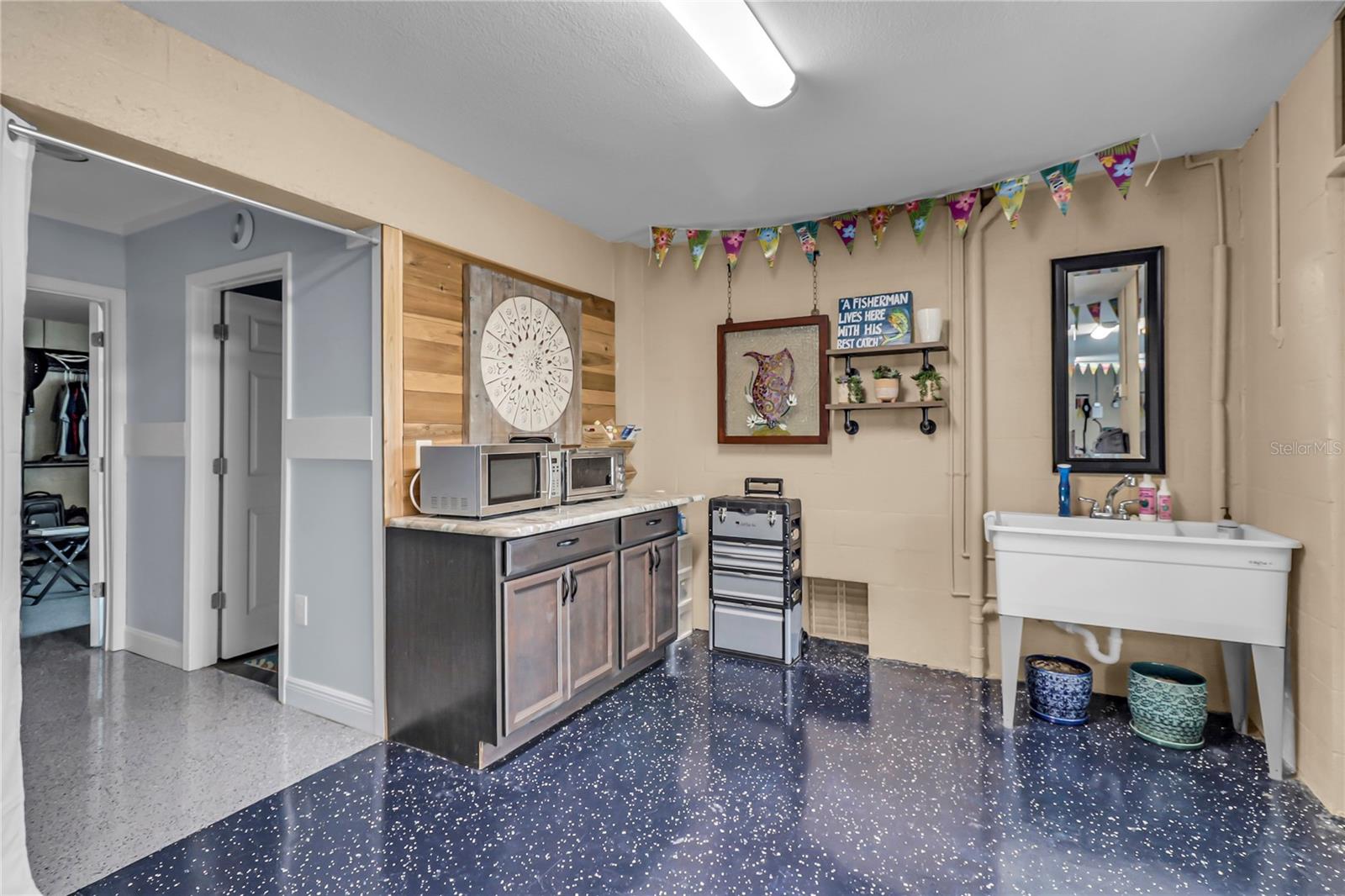 HERNANDO BEACH - Residential