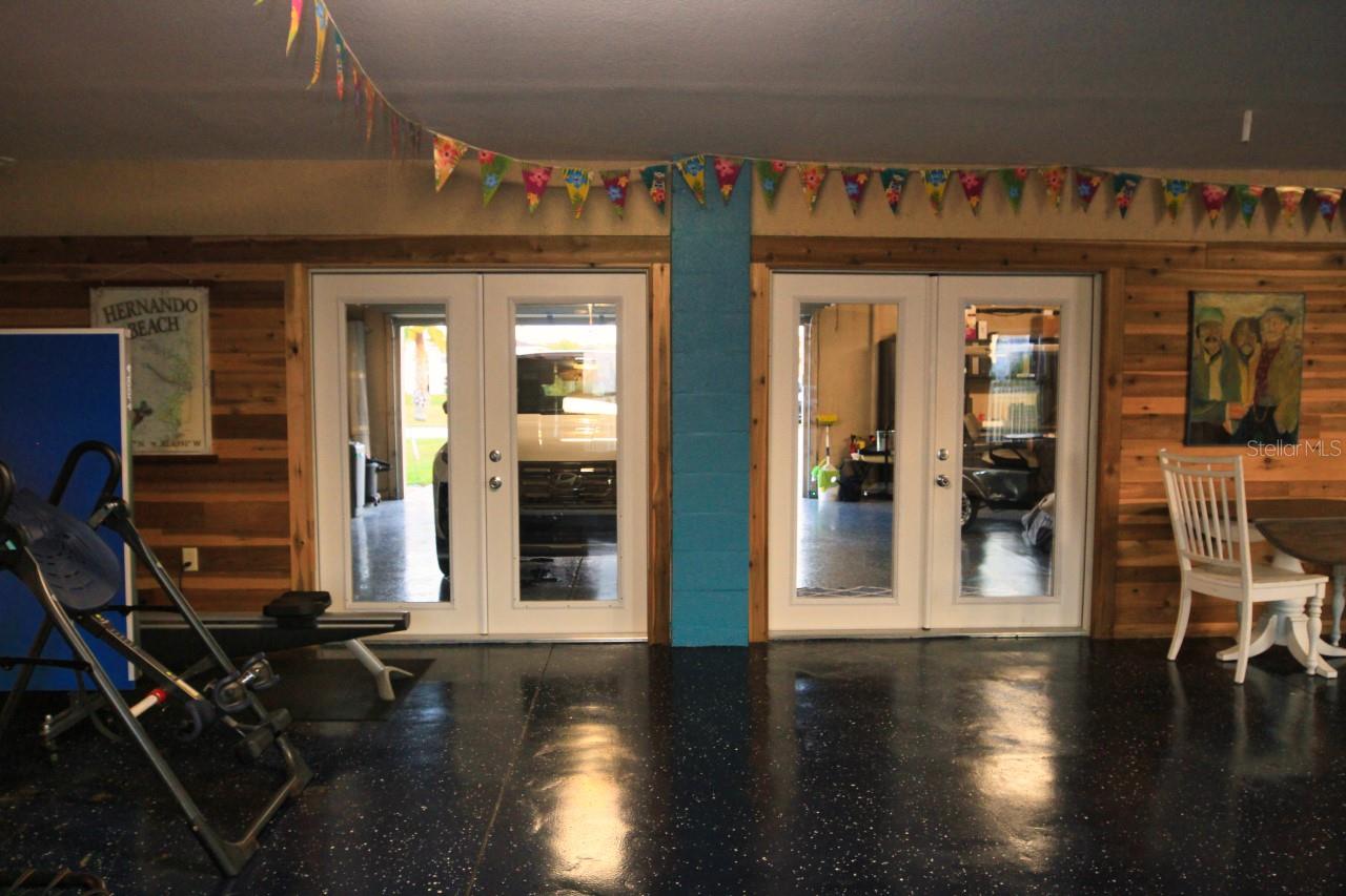 HERNANDO BEACH - Residential