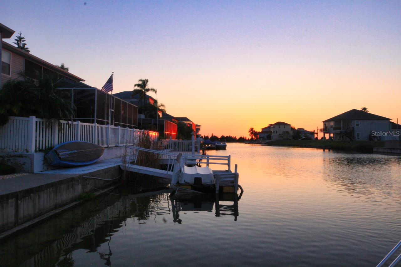 HERNANDO BEACH - Residential