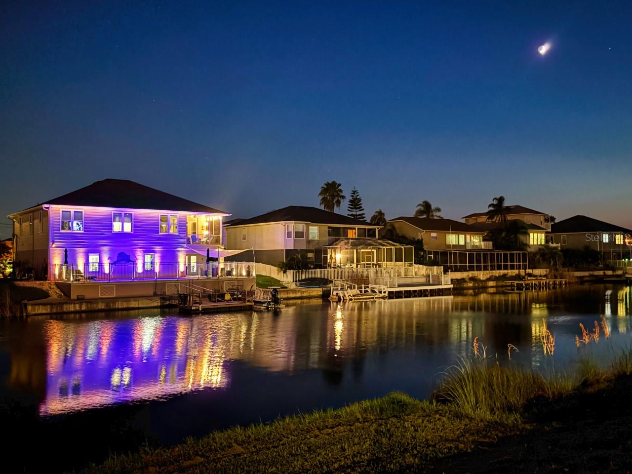 HERNANDO BEACH - Residential