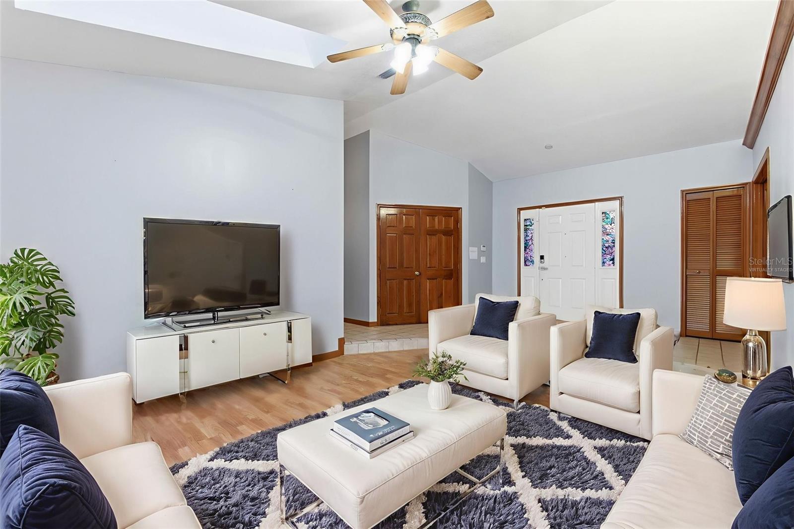 DELTONA LAKES UNIT 26 - Residential