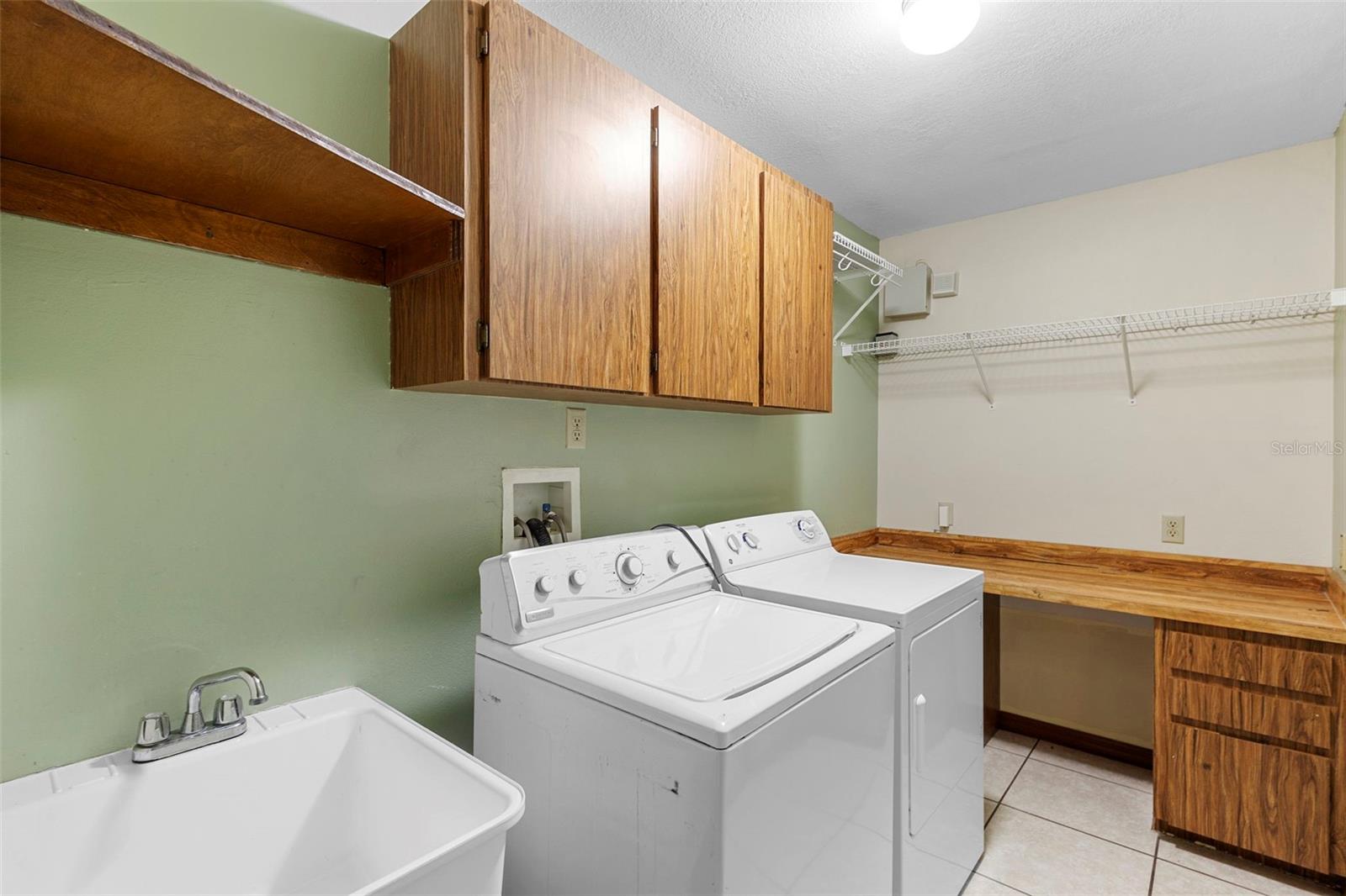 DELTONA LAKES UNIT 26 - Residential