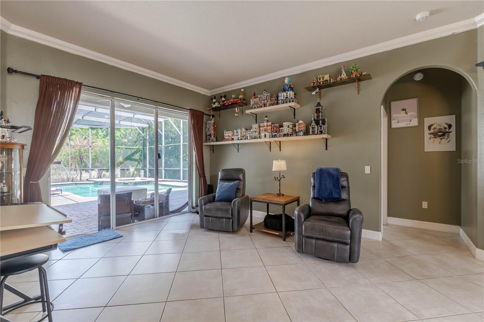 GRAND RESERVE - Residential