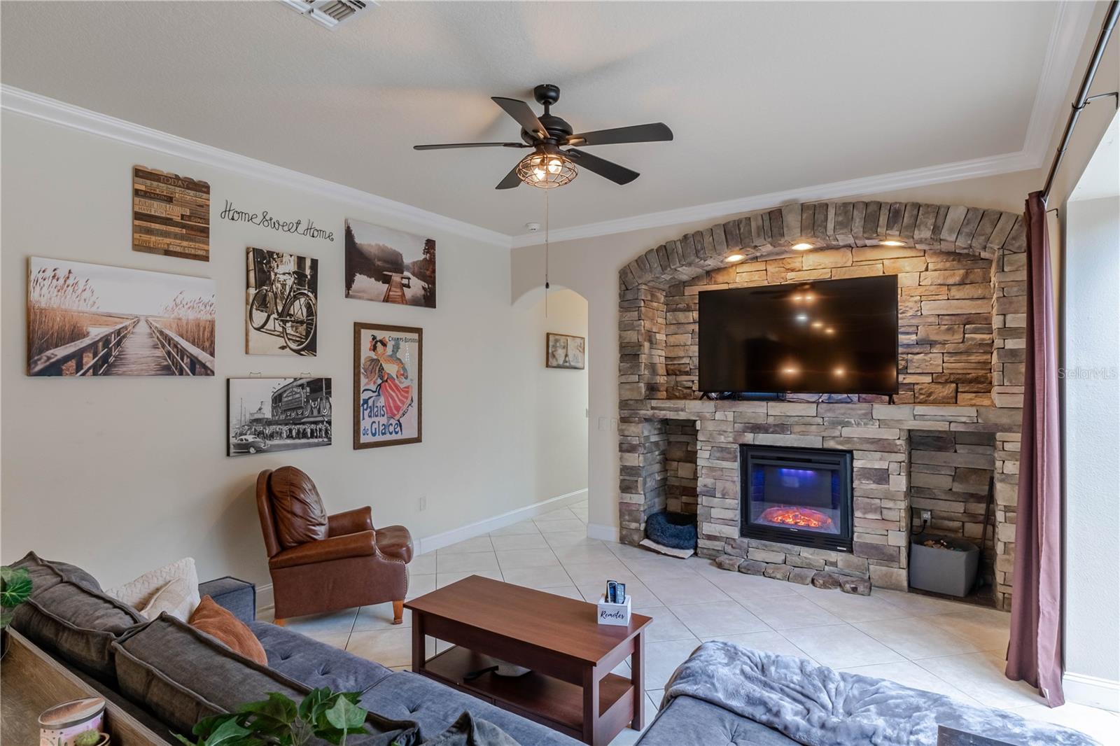 GRAND RESERVE - Residential