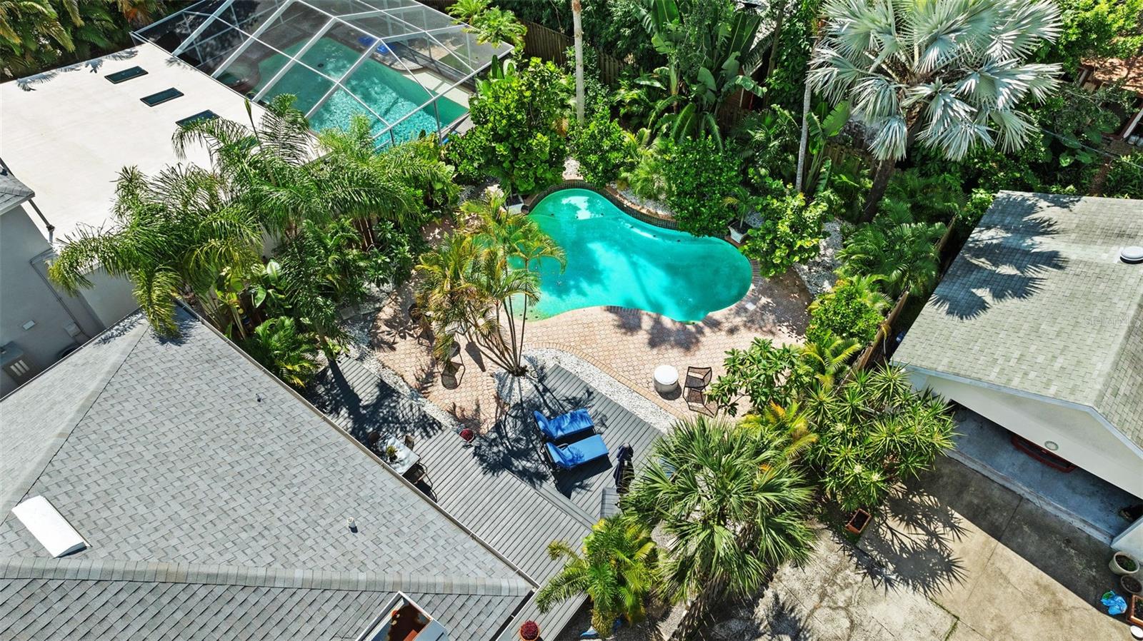3114 W KNIGHTS AVENUE