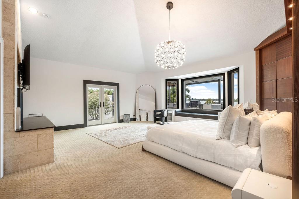 LAKE CRESCENT RESERVE - Residential