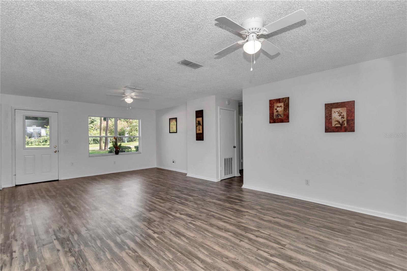 BELLEVIEW HEIGHTS ESTATE - Residential Lease