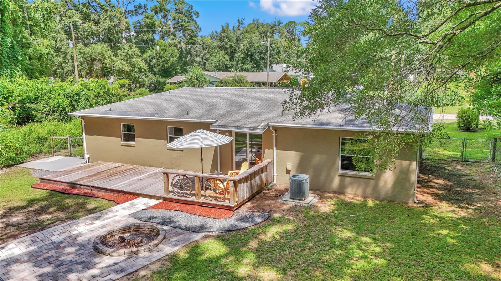 BELLEVIEW HEIGHTS ESTATE - Residential Lease