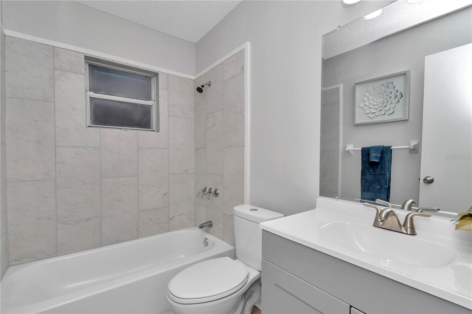 BELLEVIEW HEIGHTS ESTATE - Residential Lease