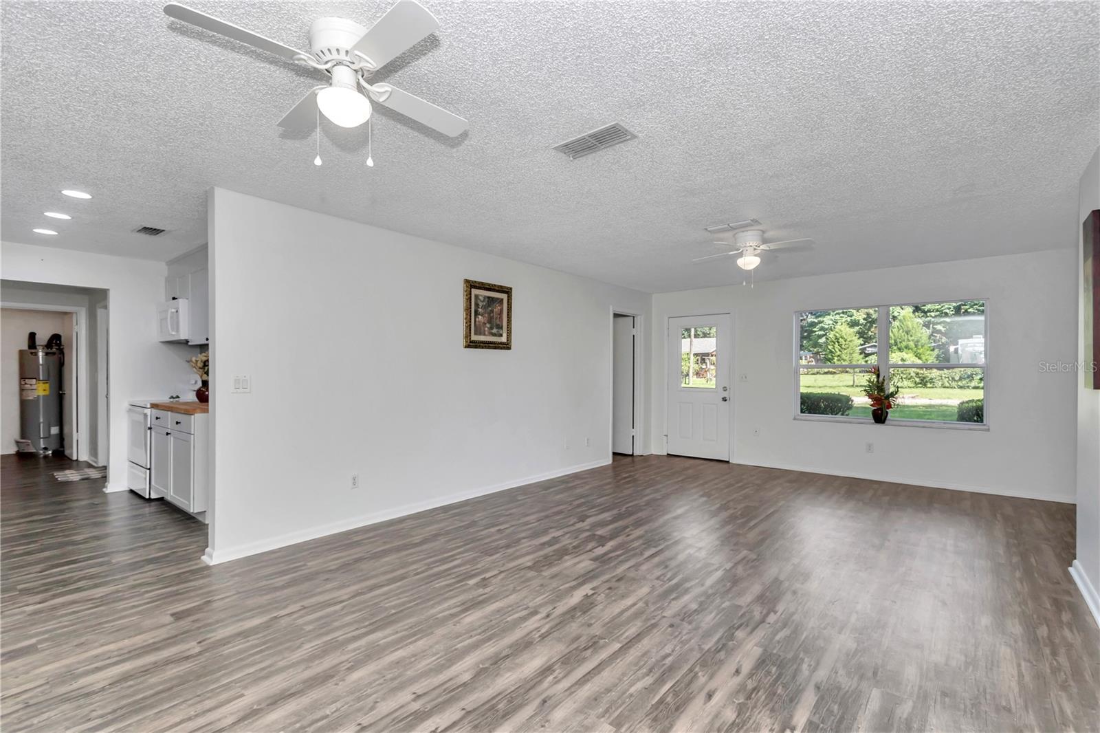 BELLEVIEW HEIGHTS ESTATE - Residential Lease