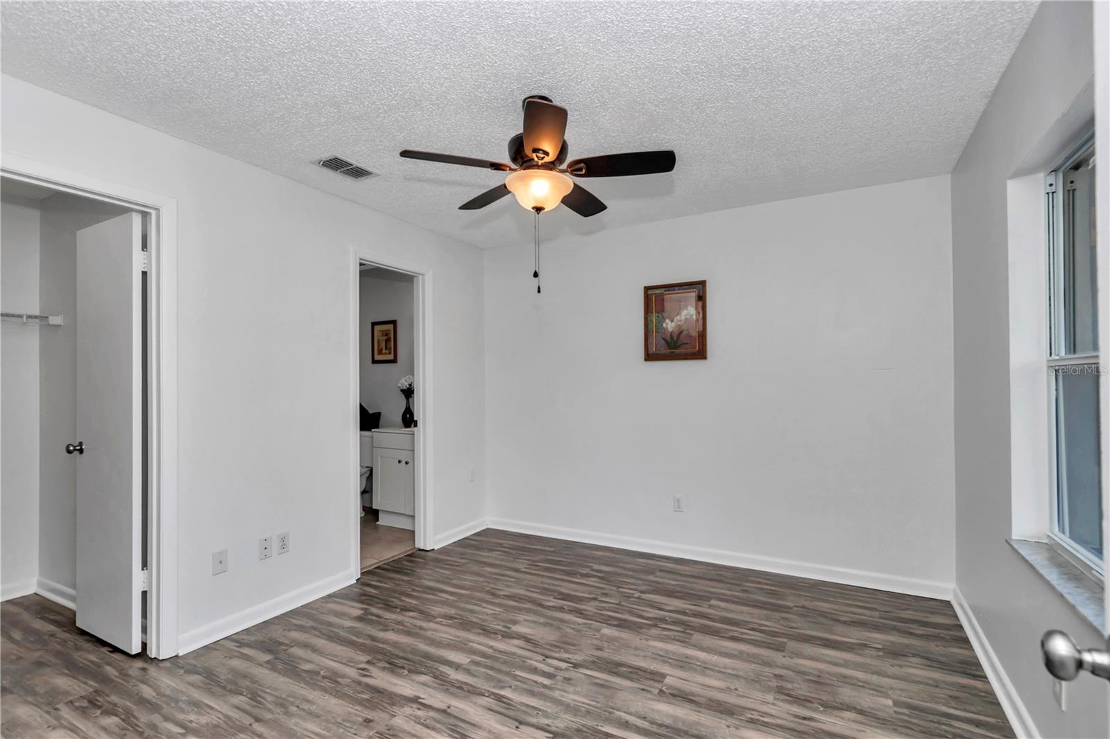 BELLEVIEW HEIGHTS ESTATE - Residential Lease