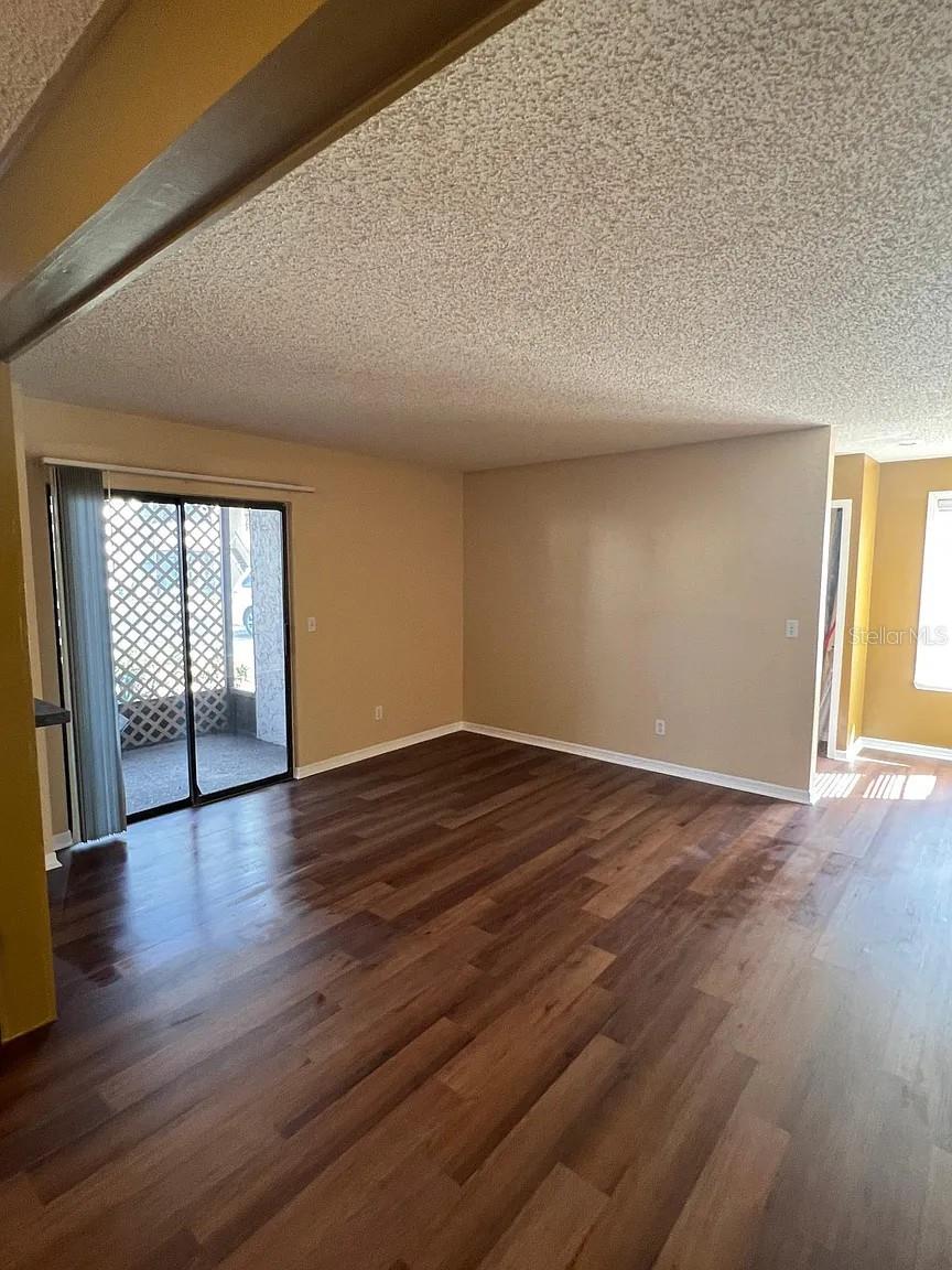 3032 ANTIQUE OAKS CIRCLE 145