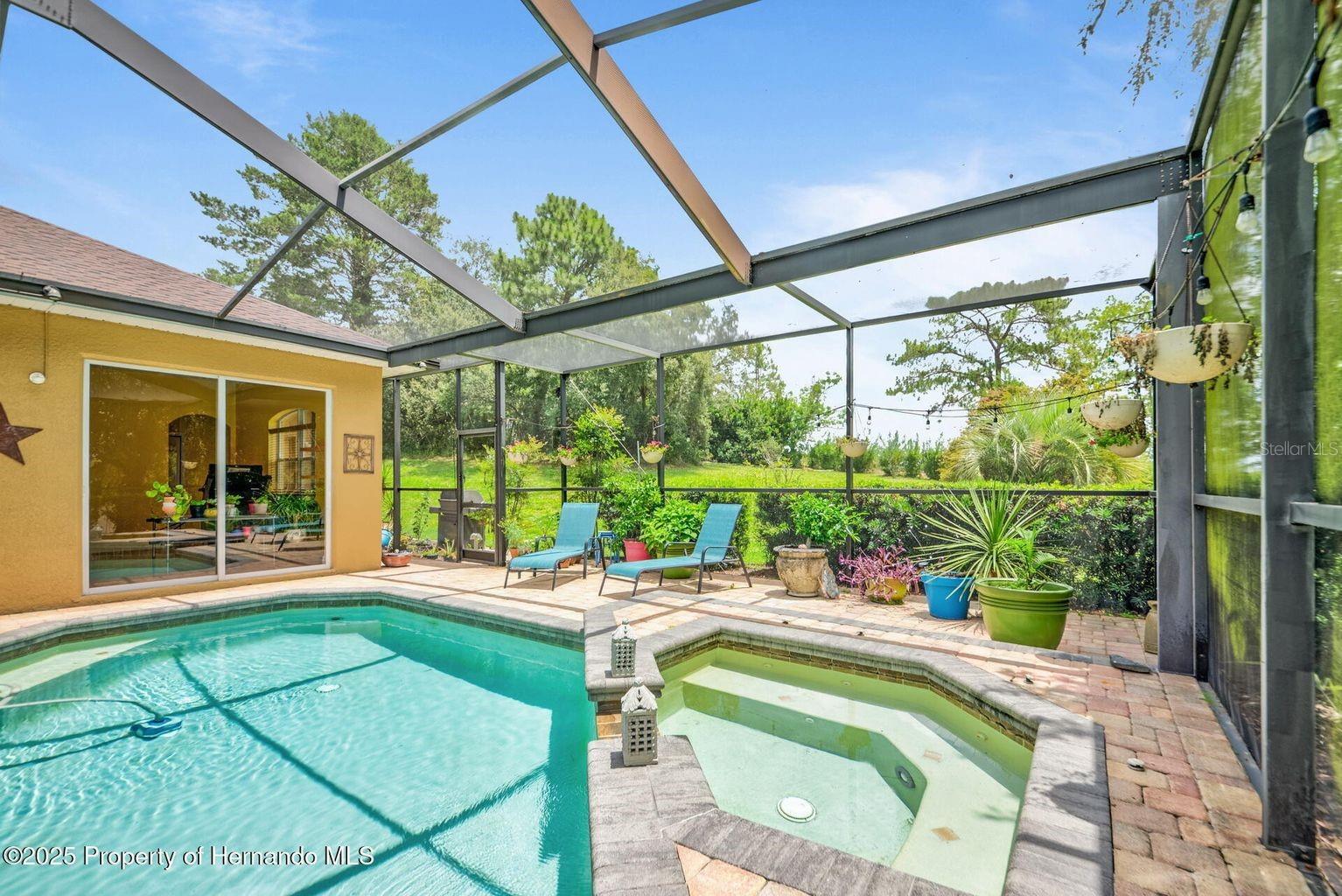 WOODLAND WATERS - Residential