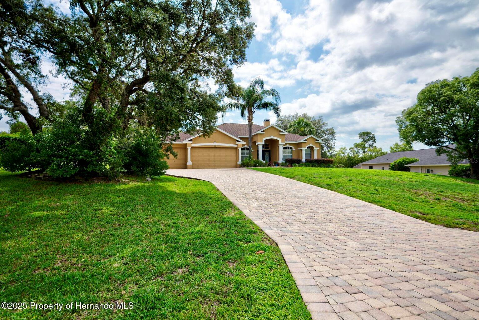 WOODLAND WATERS - Residential