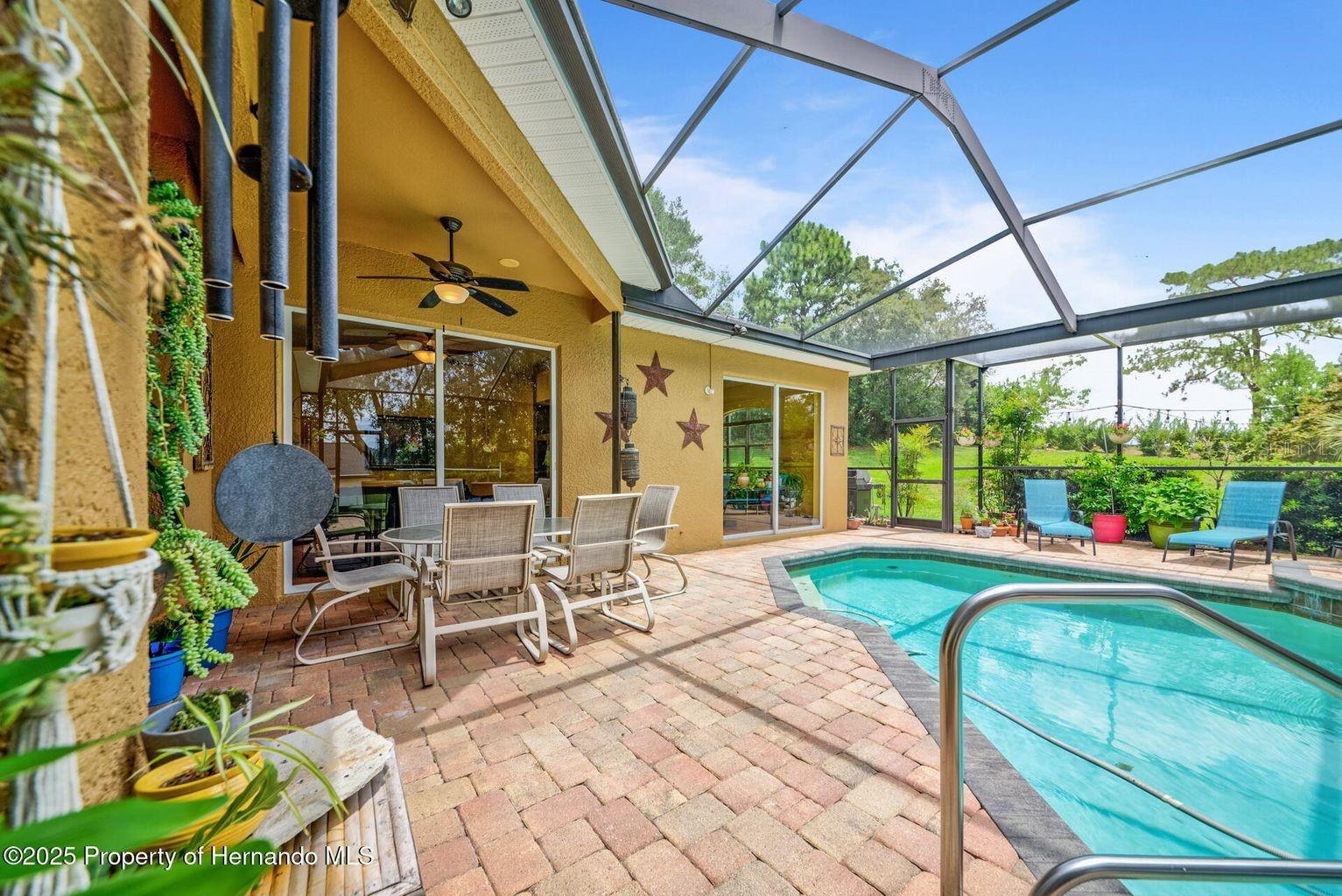 WOODLAND WATERS - Residential