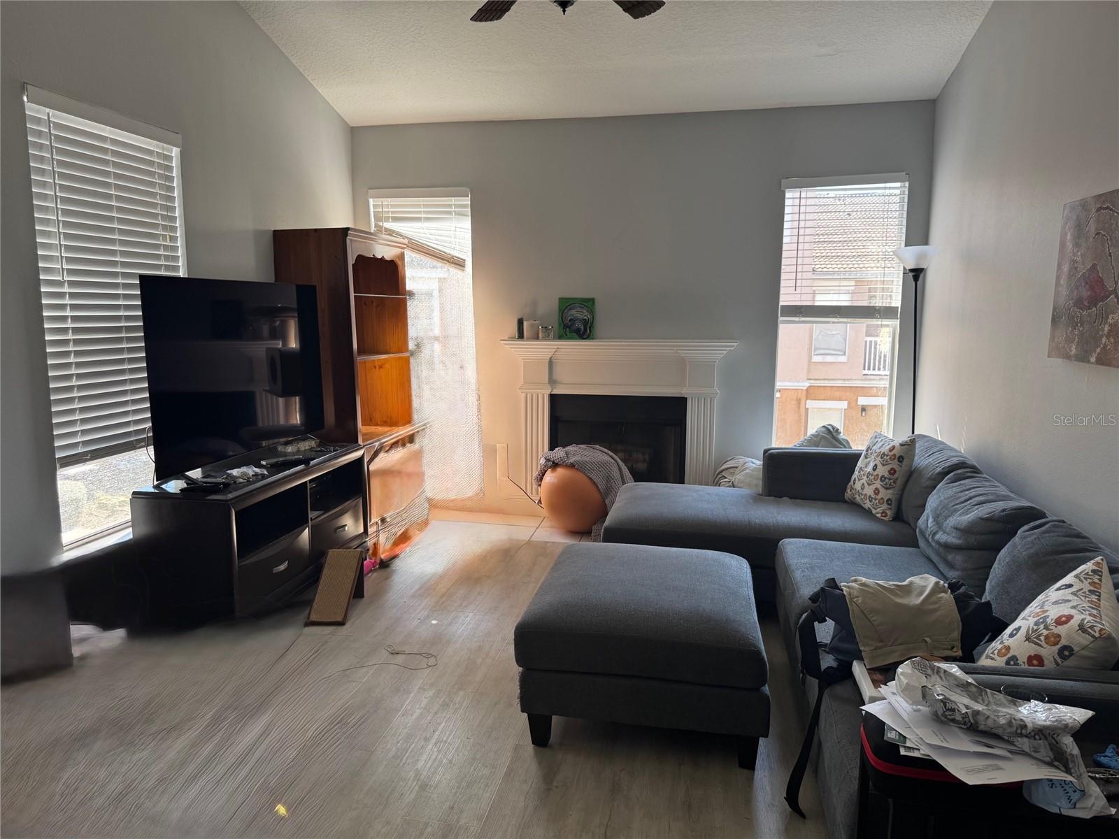 17965 VILLA CREEK DRIVE