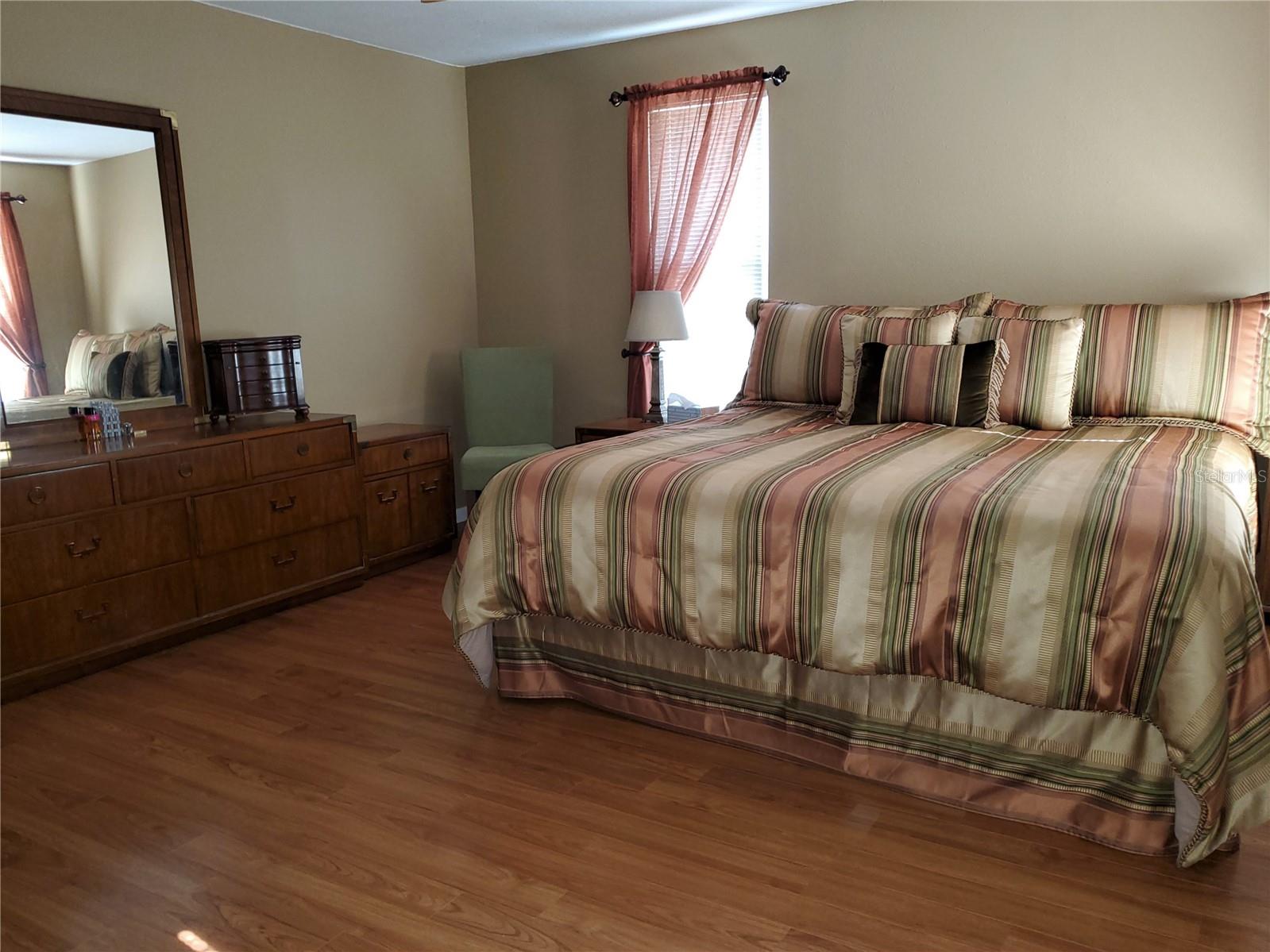 BLOOMINGDALE SEC M UNIT - Residential