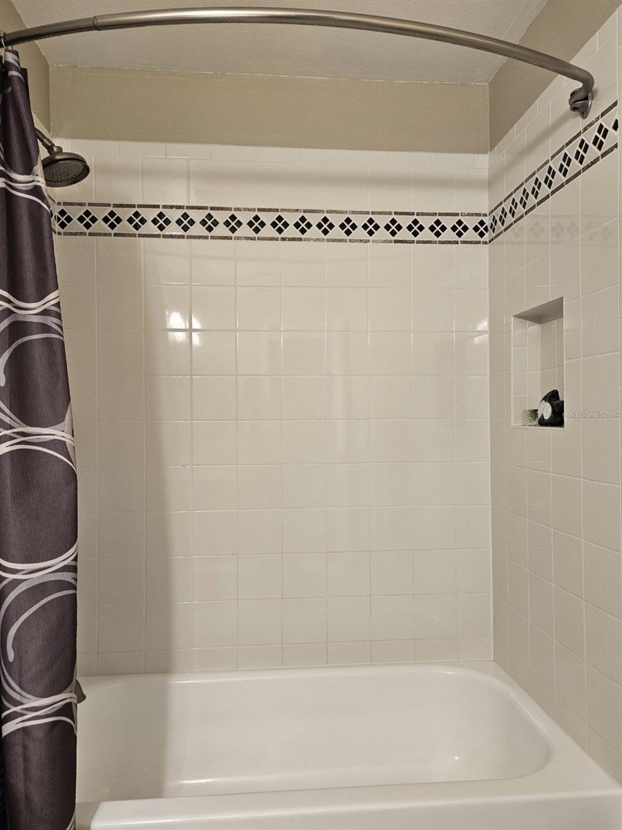 BLOOMINGDALE SEC M UNIT - Residential