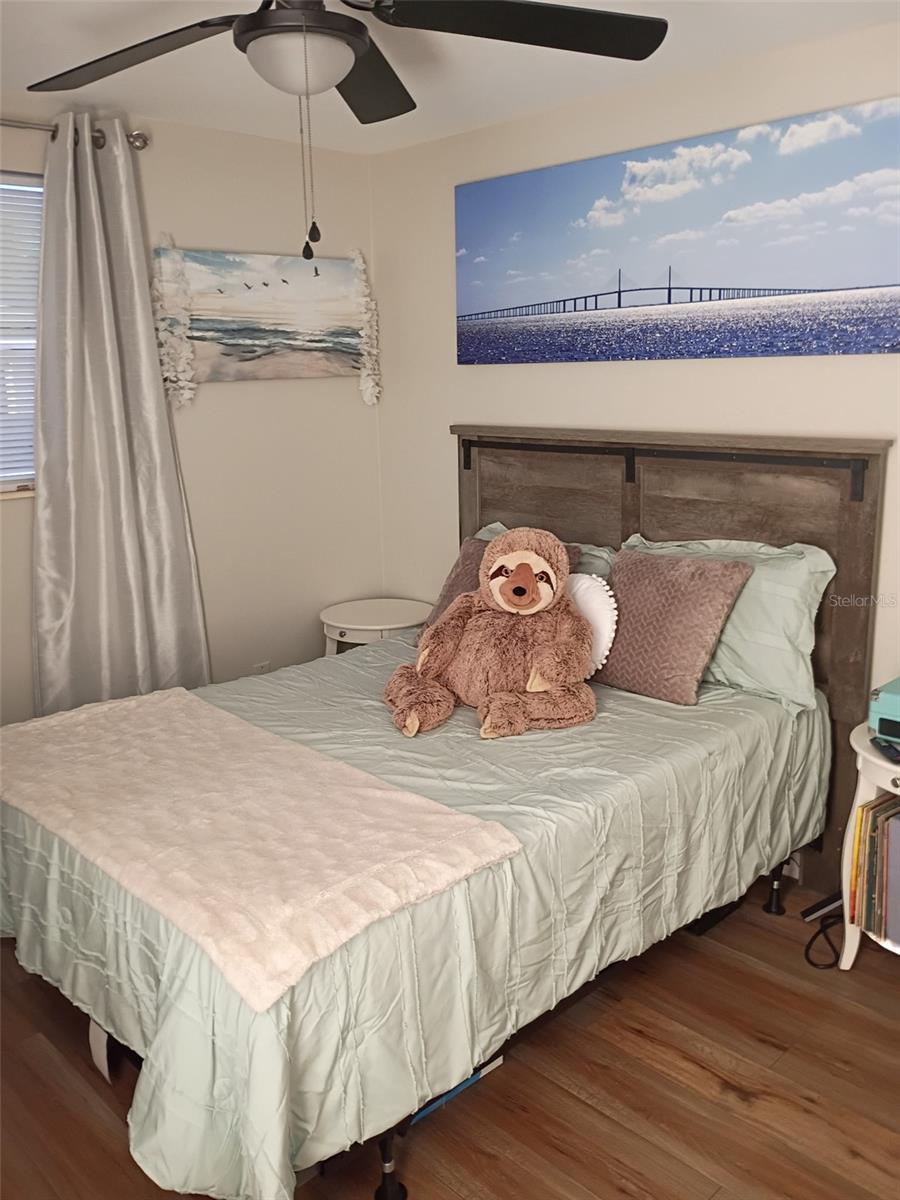 SPRING HILL - Residential