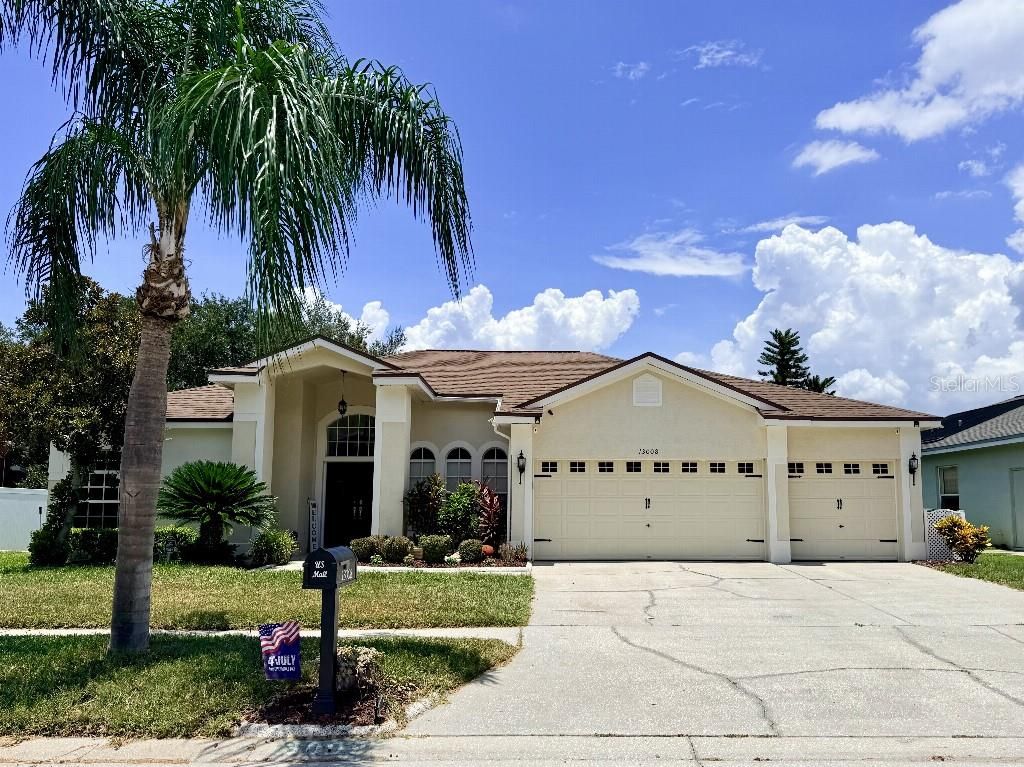 Photo of 13008 Prestwick Drive, Riverview, FL 33579 (MLS # TB8523947)