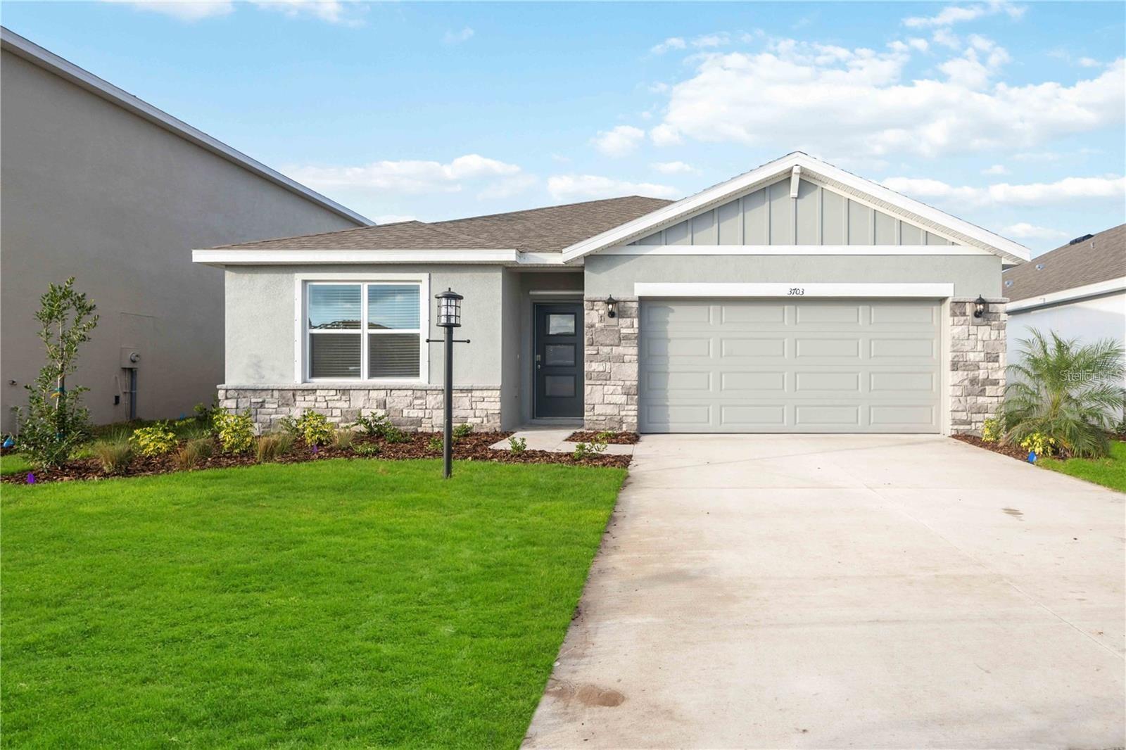 STAR FARMS - Residential Lease