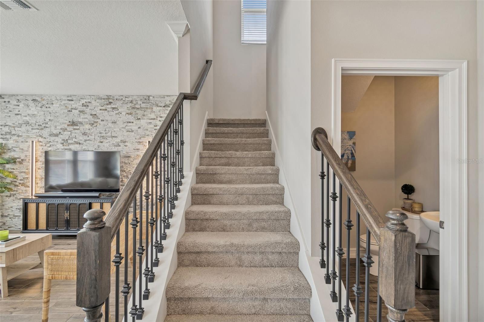 BRYANT SQUARE ESTATES - Residential