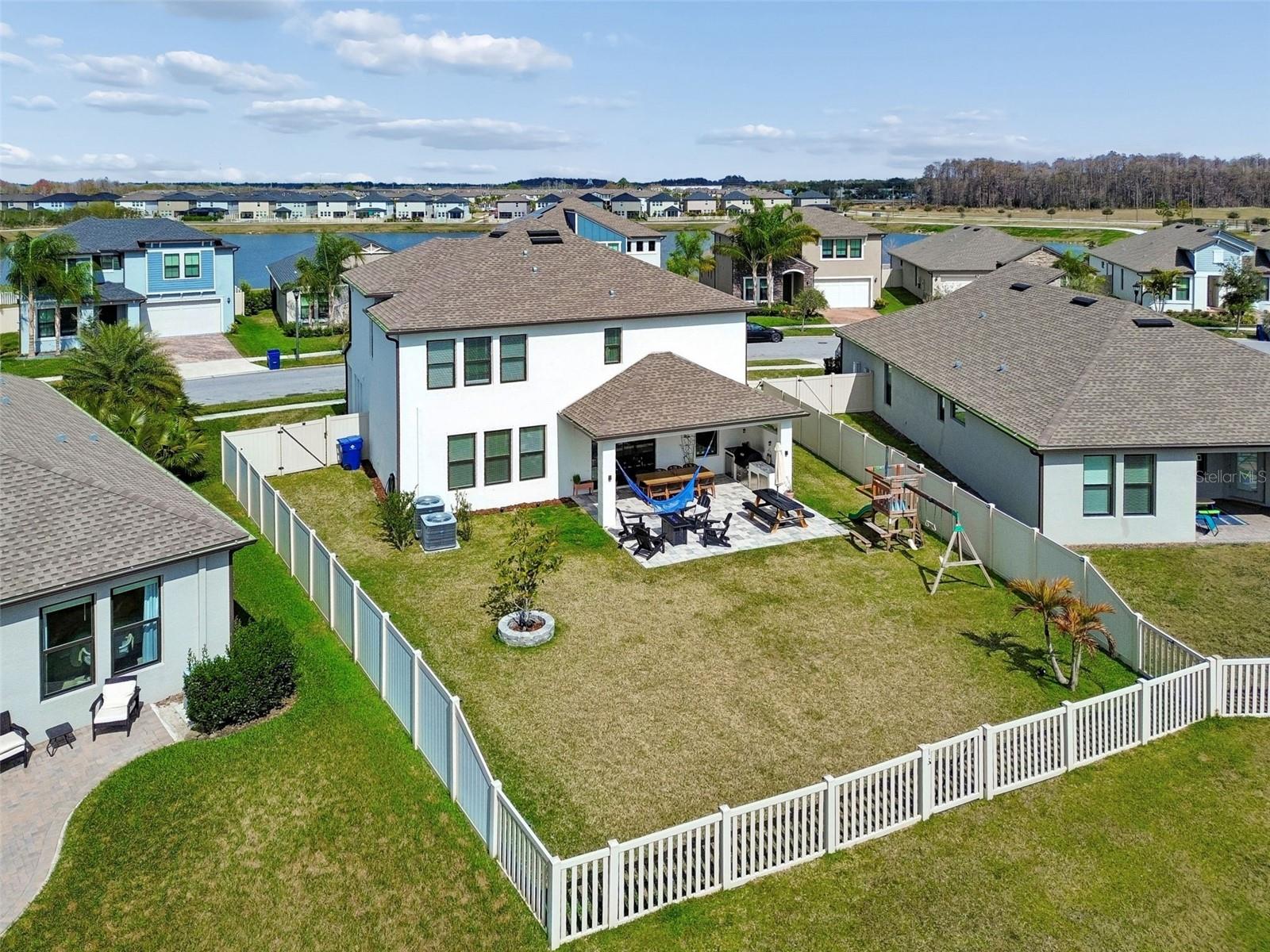 BRYANT SQUARE ESTATES - Residential