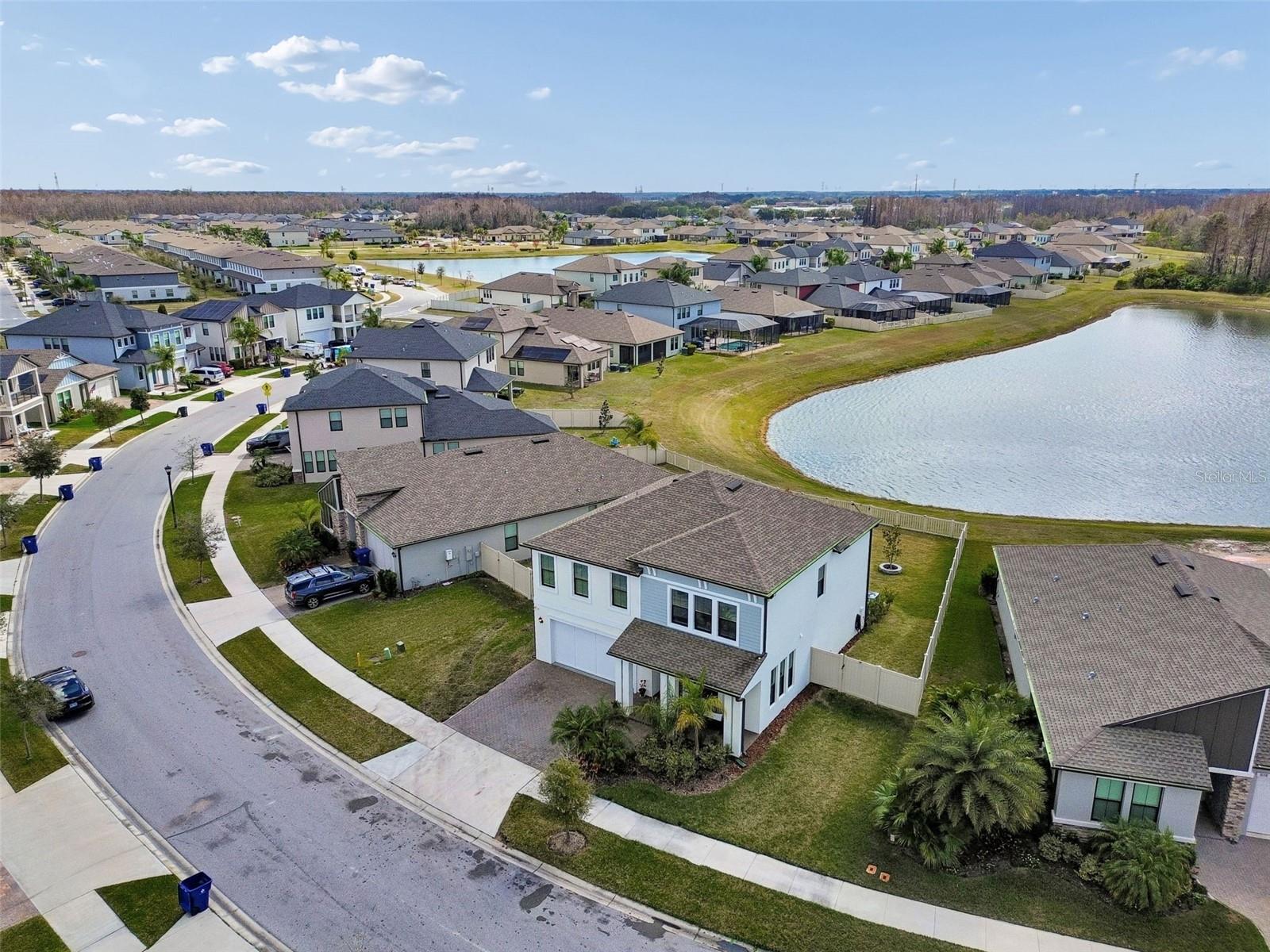 BRYANT SQUARE ESTATES - Residential