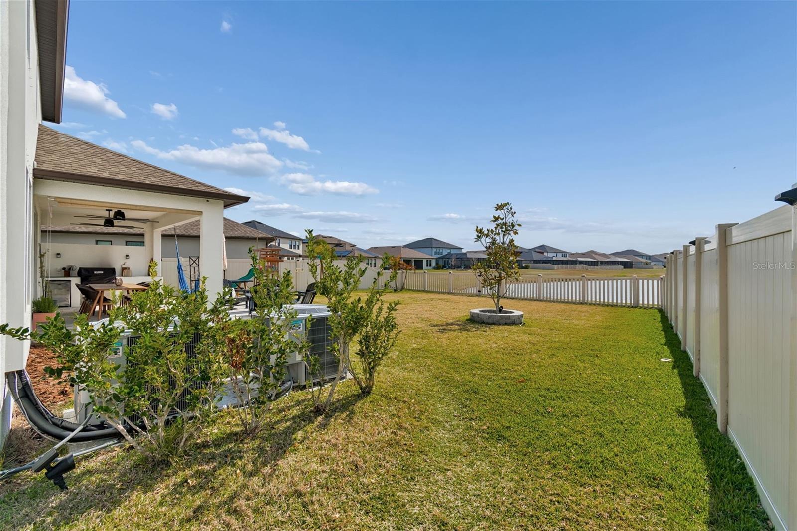 BRYANT SQUARE ESTATES - Residential