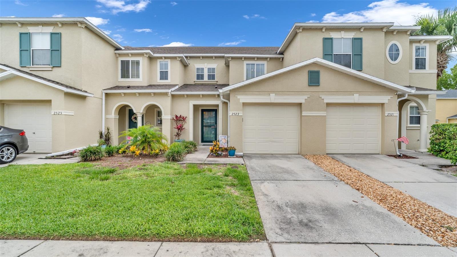 2523 WHITE SAND LANE