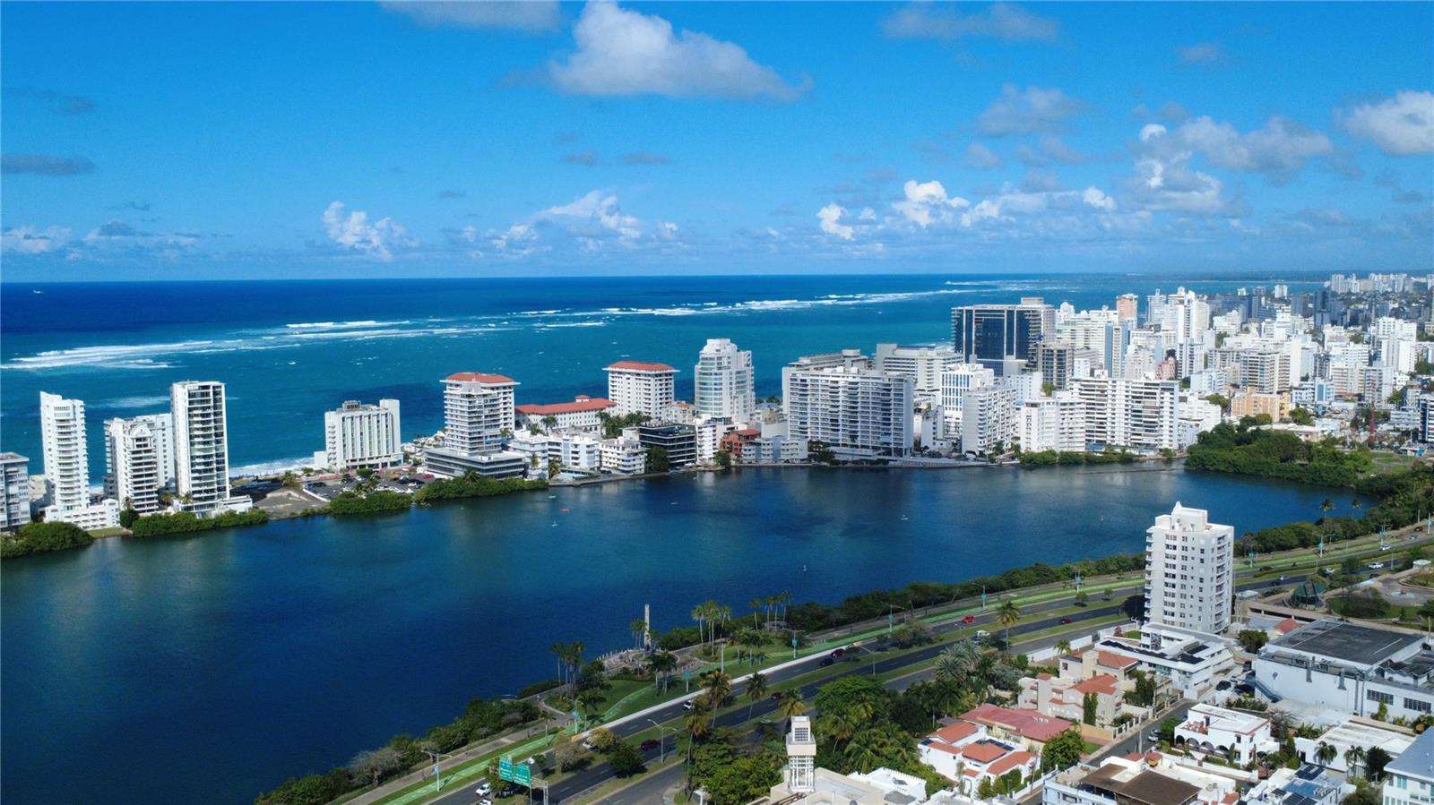 CARIBBEAN TOWERS - Residential