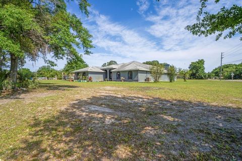 A home in WESLEY CHAPEL