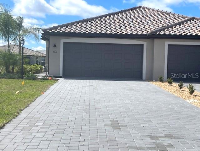 5316 CRYSTAL HARBOR COVE