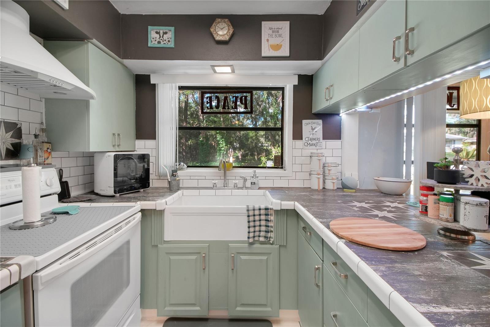 INVERNESS HIGHLANDS WEST - Residential