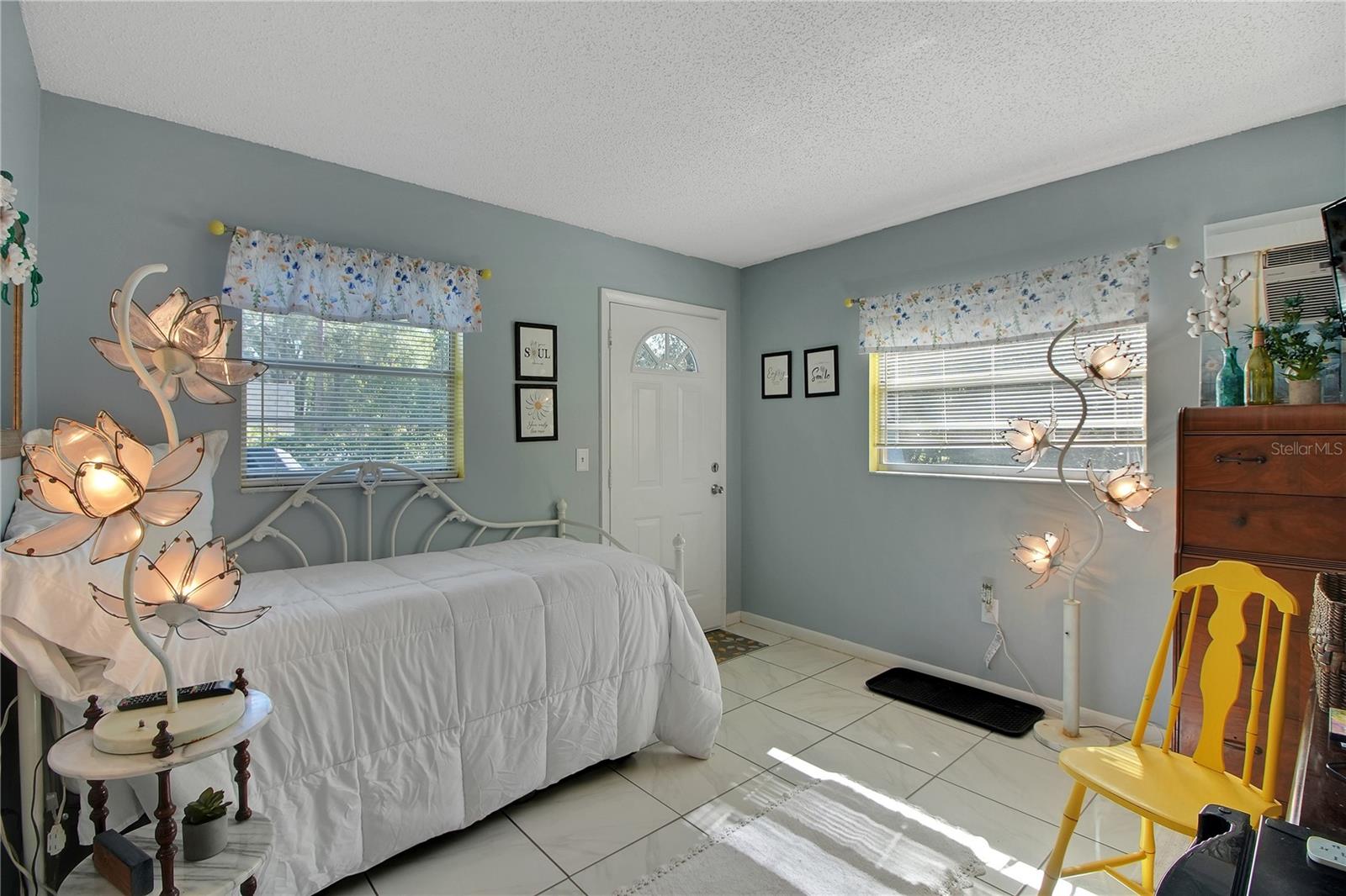 INVERNESS HIGHLANDS WEST - Residential