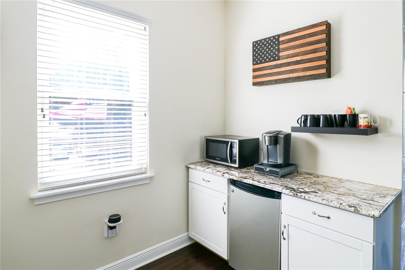 LAND LACKEY ESTATES UNIT 2 - Residential