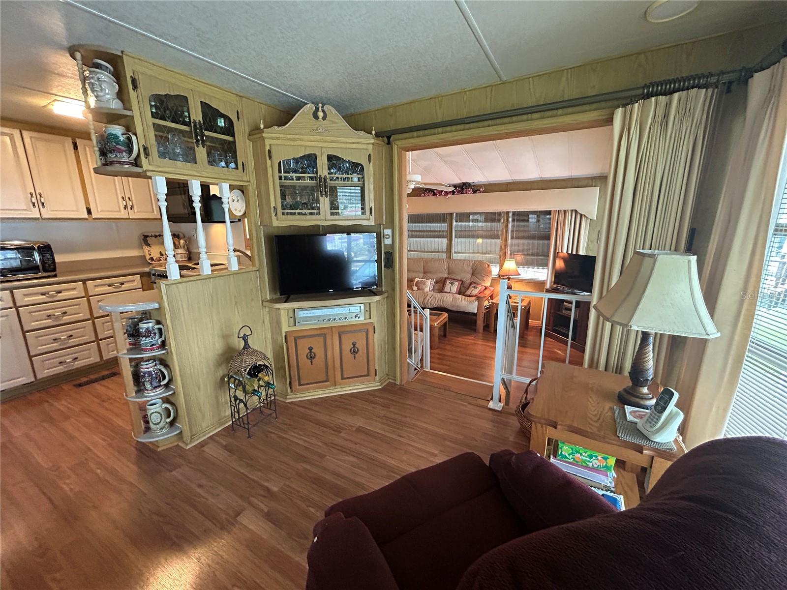 SADDLEBAG LAKE - Residential