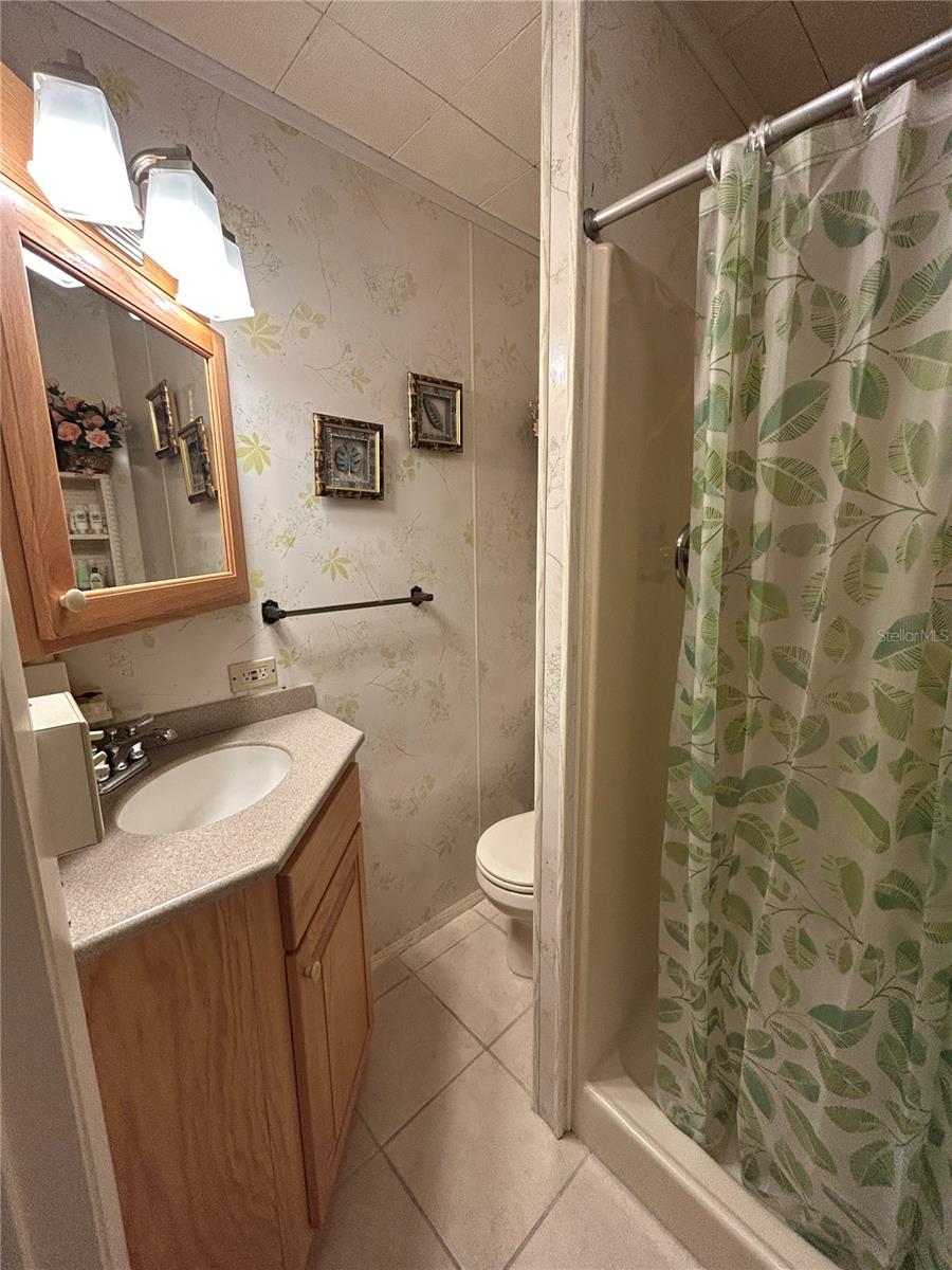 SADDLEBAG LAKE - Residential