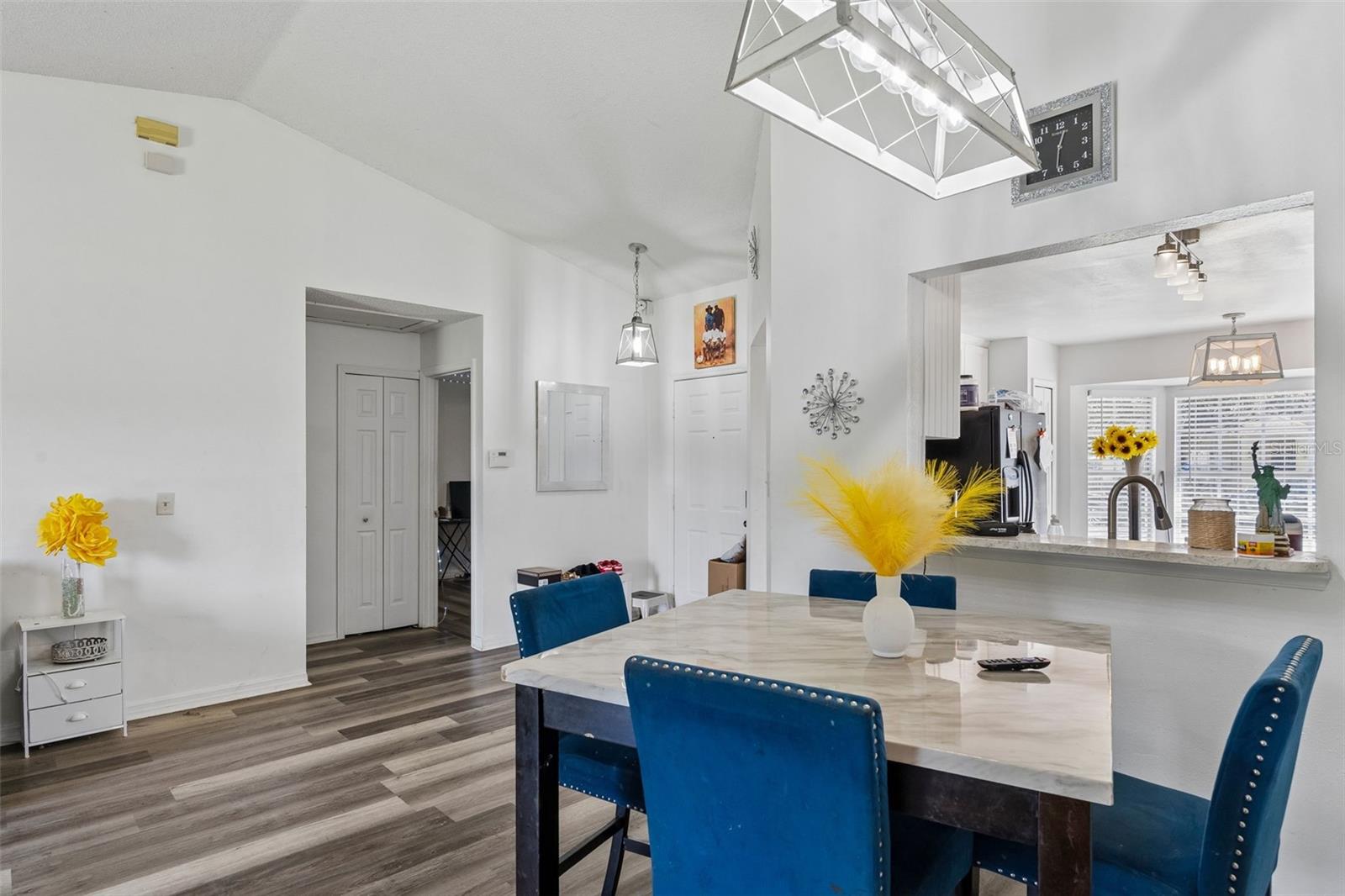 2204 BRIDGEWOOD TRAIL