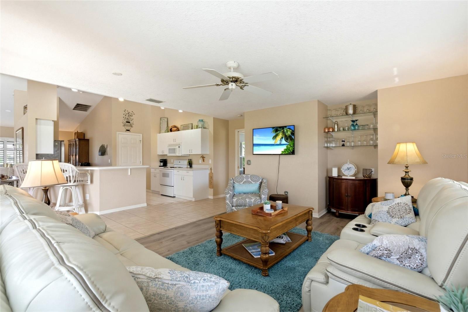 PUNTA GORDA ISLES SEC 20 - Residential